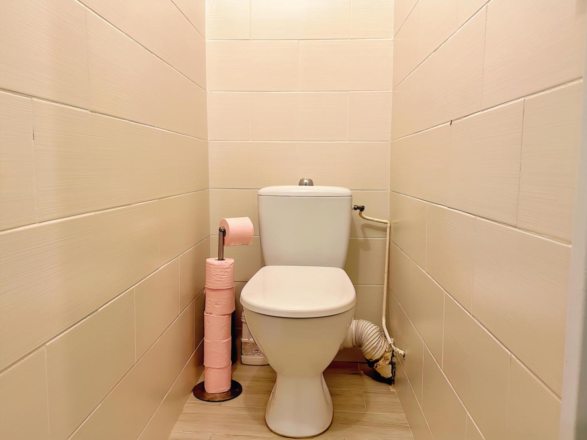 Cozy 3 Bedroom Dans Republique Parijs